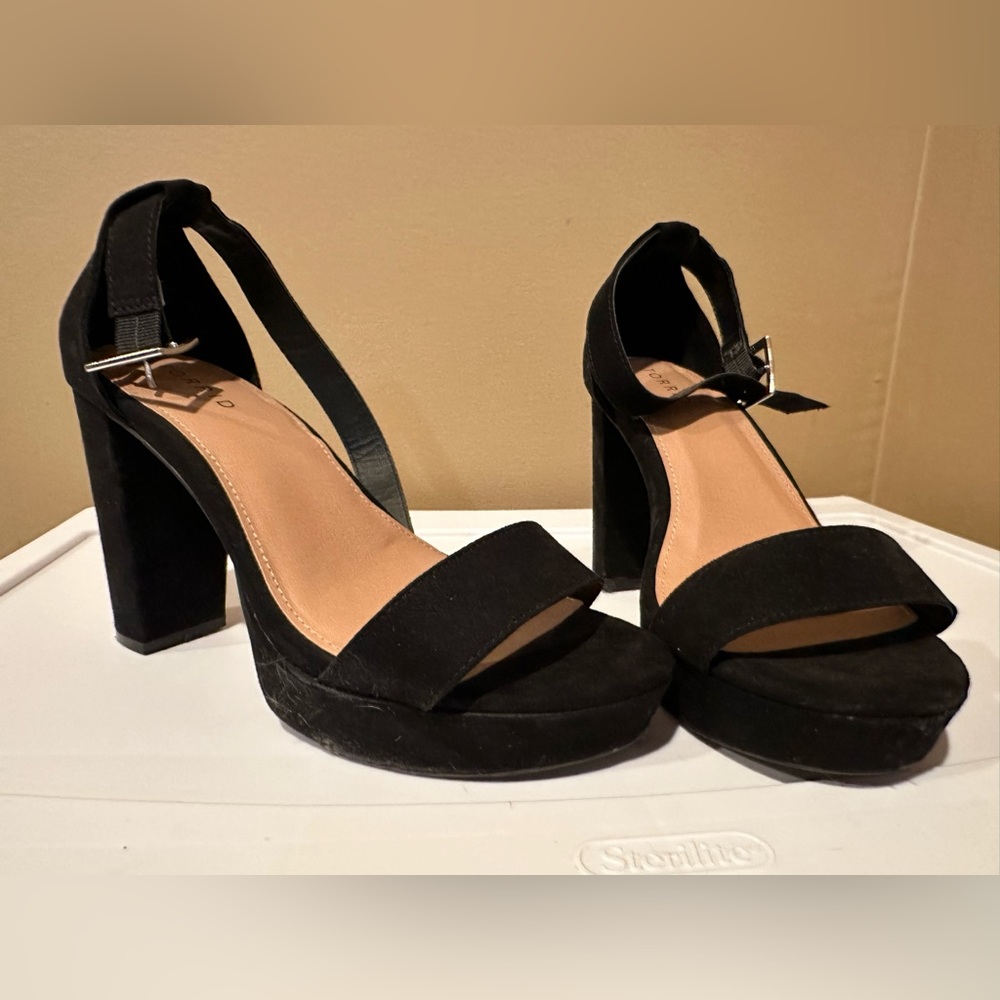 Torrid black heels
